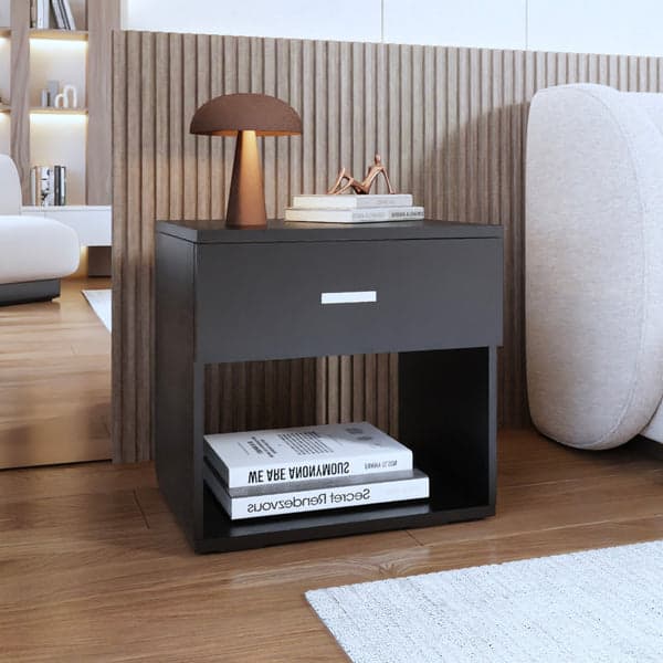 Mesa de noche negra con nicho